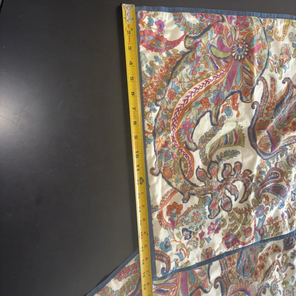 Pottery Barn Paisley Pillow Shams Only Set of 2 20x20